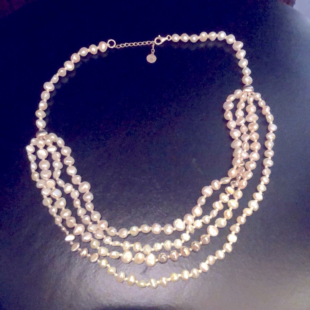 Multi strand Silpada pearl necklace